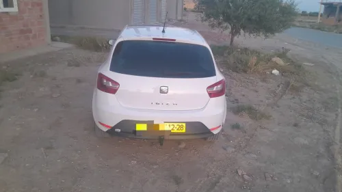 Seat Ibiza 2012 Fully +Toit ouvrant