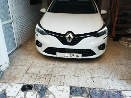 Renault Clio 5  2023 Evolution