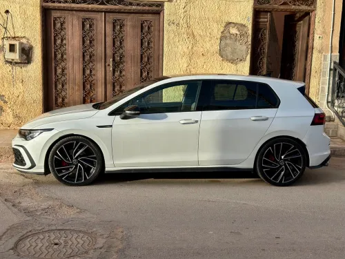 Volkswagen Golf 8 2021 GTD