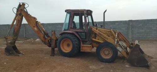 Case 589 SK 1992