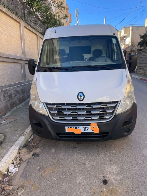 Renault Master 2012