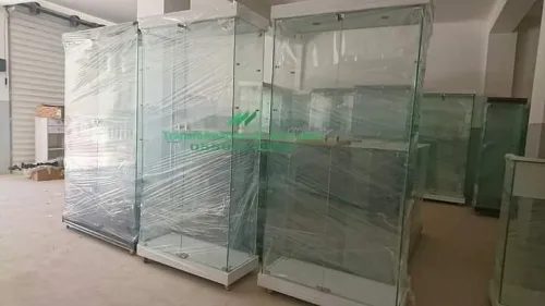 Vitrine en verre de qualité à bon prix !