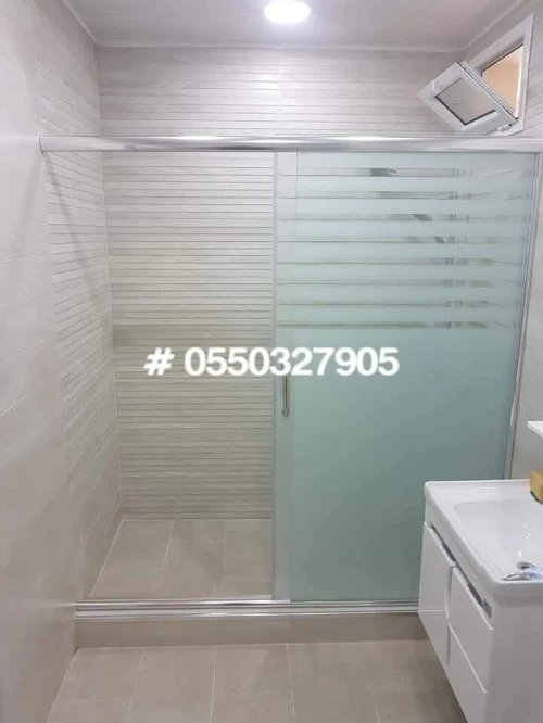 Cabine de douche & douche à l'italienne