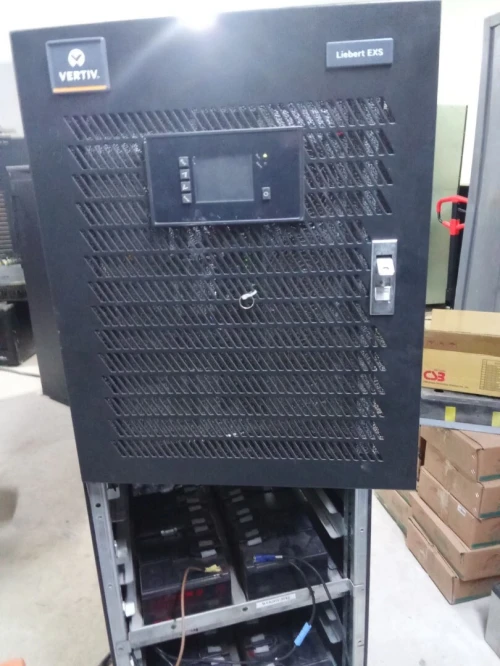 ONDULEUR  ONLINE MONOPHASE 230V