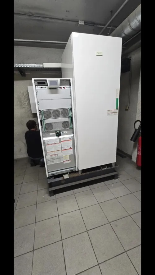 LE DÉPANNAGE ONDULEURS PAR UN PROFESSIONNEL