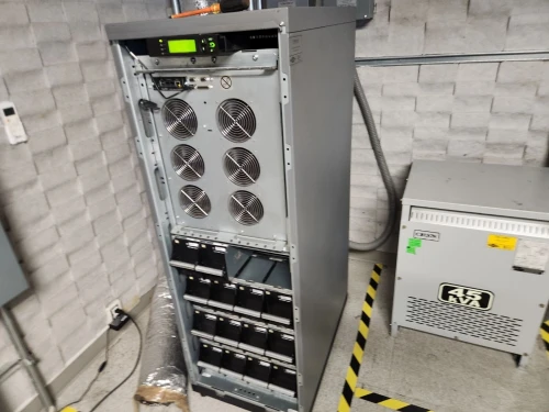ONDULEUR On-Line, 10kVA/10kW, Tour, 230V/400V,