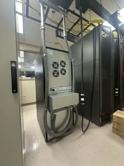 ONDULEUR On-Line, 10kVA/10kW, Tour, 230V/400V,