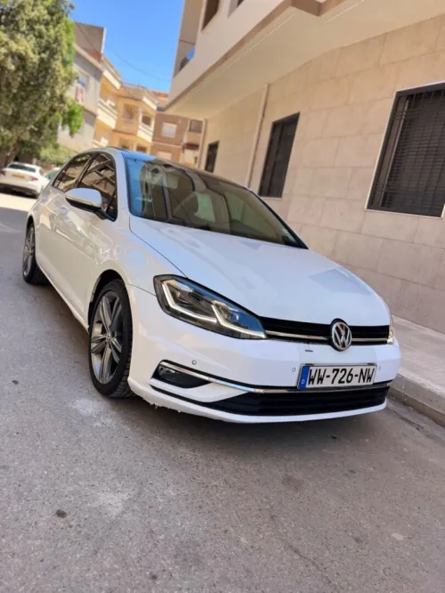 Volkswagen Golf 7 2018 Carat