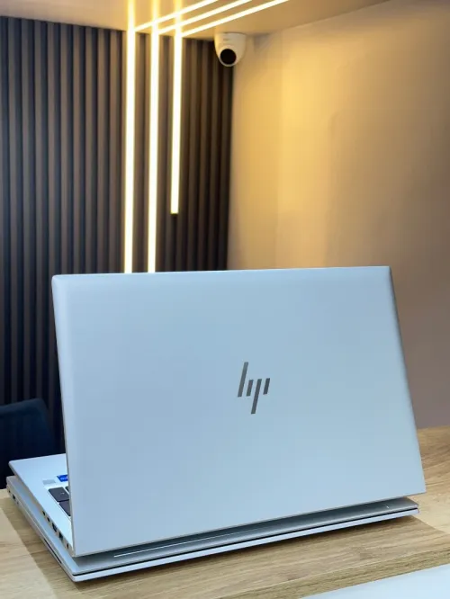 HP ELITEBOOK 850 G8 i5-1145G7 16GB 256 SSD TACTILE ECRAN 15"FHD