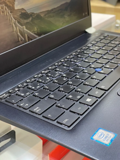 LAPTOP TOSHIBA I7-8565U 8GB 256SSD ECRAN 14"FHD