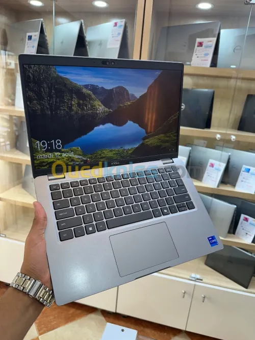 DELL LATITUDE 5450 I7-1355U 32GB RAM_1TB SSD_ECRAN 14 FULL HD TACTILE