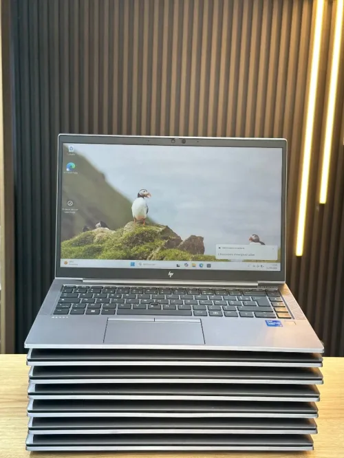 HP ZBOOK FIREFLY 14 i7-1185G7 16GB 256 SSD ECRAN 14"FHD 