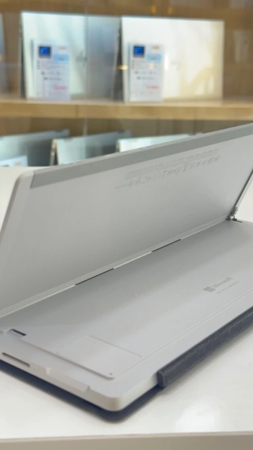 SURFACE PRO 7+ i5-1135G7 16GB 256 SSD TACTILE DETACHABLES 