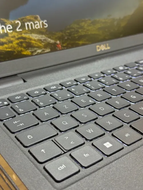 DELL LATITUDE 3520 I5_1135G7 16GB 256 SSD 15"FHD