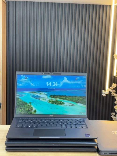 DELL LATITUDE 7430 i5-1245U 16GB 256 SSD TACTILE ECRAN 14"FHD Disponible pour les entreprises