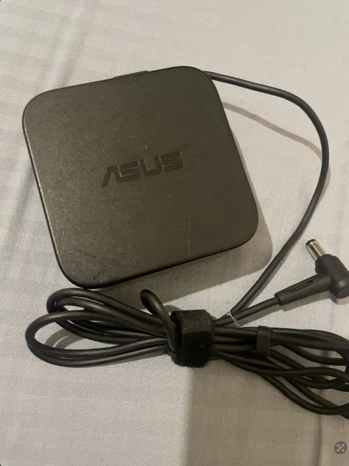 ASUS chargeur