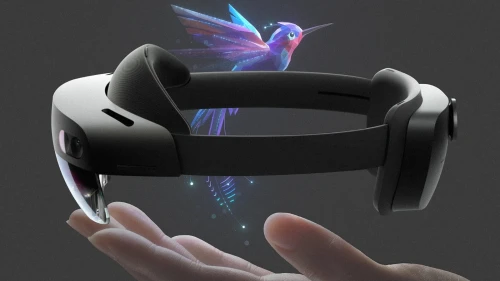 Microsoft HoloLens 2