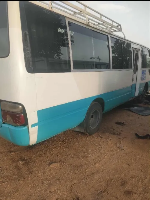 Toyota Coaster 2012