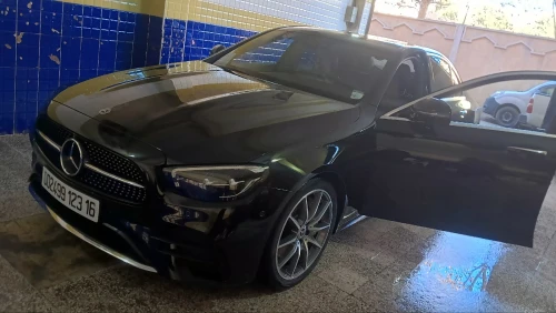 Mercedes E300 de 2023 