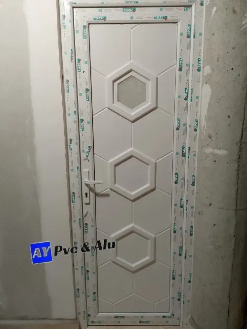 **بسم الله على بركة الله** Fabrication de portes et fenêtres pvc & alu 
