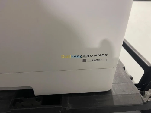 Imprimante et photocopieur Canon IR2425
