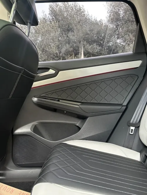 Volkswagen Jetta 2025 VS7
