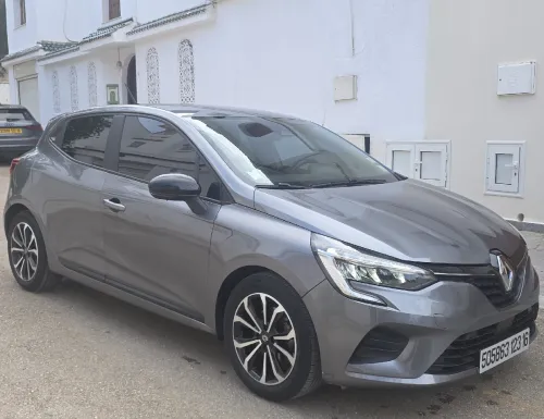 Renault Clio 5  2023 Business + boîte 6