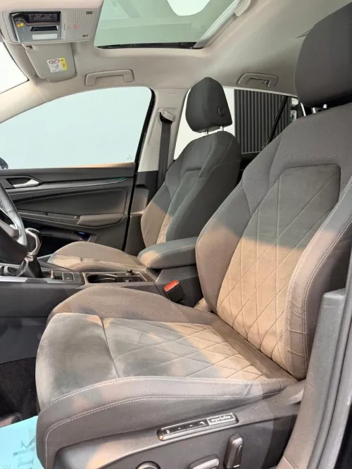 Volkswagen Golf 8 2021 Style