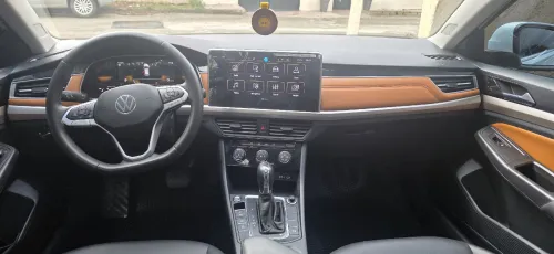Volkswagen Bora 2024 Carat