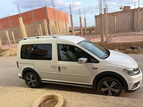 Volkswagen Caddy 2016 alltrack