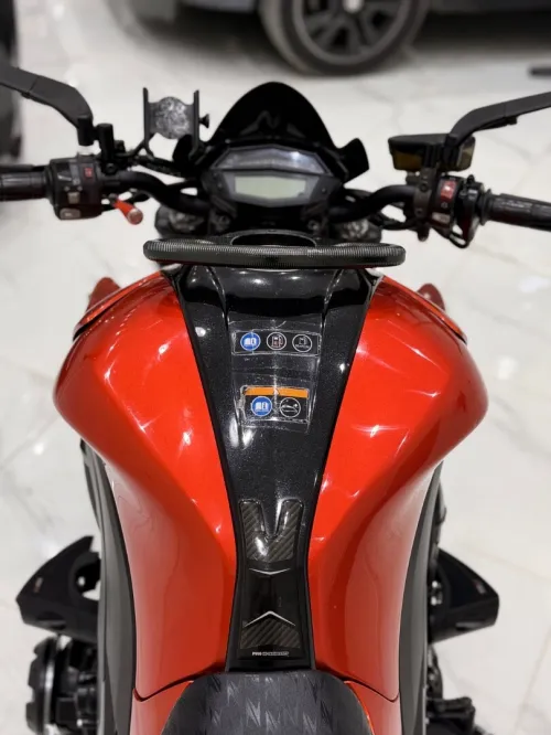 Kawasaki Z1000 2018