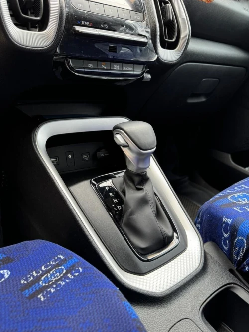 Kia Sonet  2025 Luxury full option