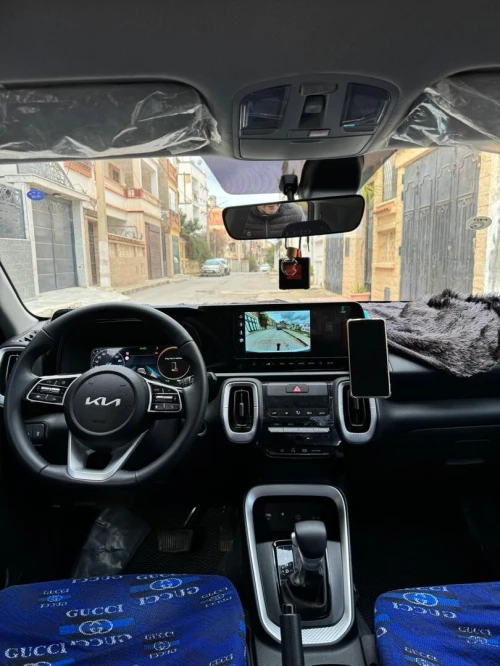 Kia Sonet  2025 Luxury full option