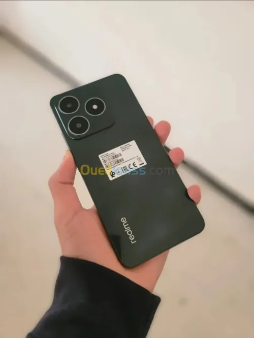 Realmi C61