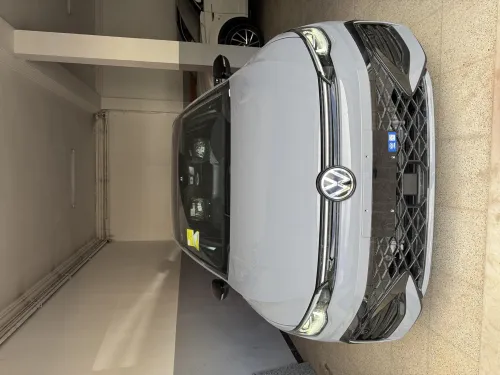 Volkswagen Golf 8 2025 R-Line