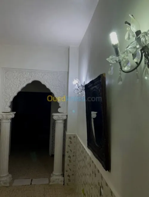 Location Appartement Niveau de villa F4 Skikda Skikda
