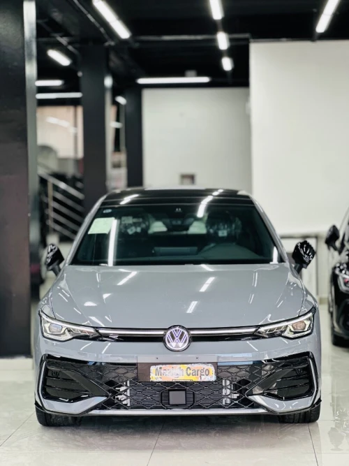 Volkswagen Golf 8 2026 R
