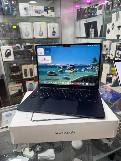 Macbook Air M3 16G 512G 99 cycle
