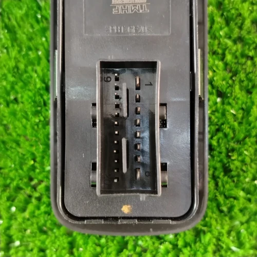 BOUTON LÈVE-VITRE PEUGEOT 308 T7/508/CITROËN C5
