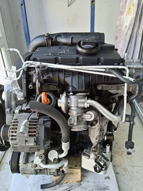   MOTUER 2.0 TDI 140CH GOLF 5 TOURAN SKODA