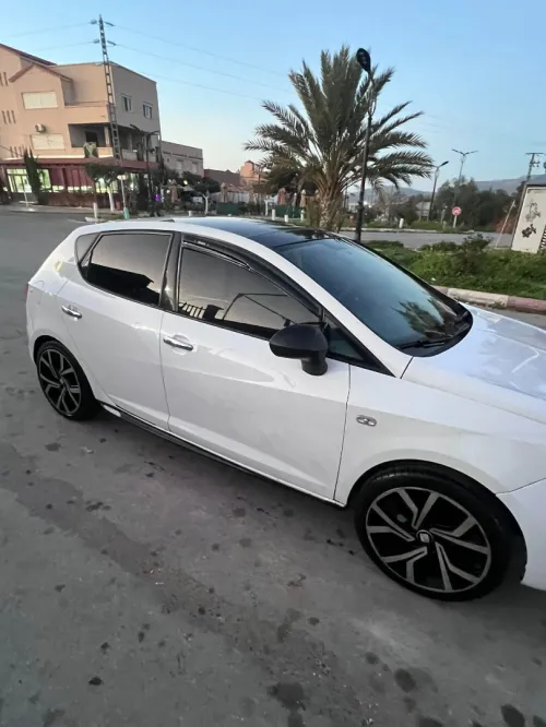 Seat Ibiza 2013 Fully +Toit ouvrant