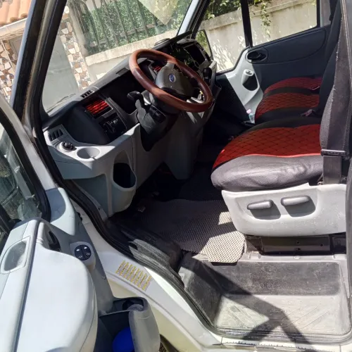 Ford Transit 2012