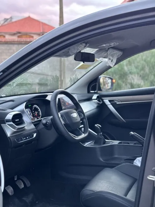 Geely Coolray 2026 boit manuelle