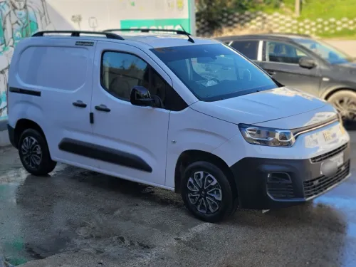 Fiat Doblo 2024 Italien