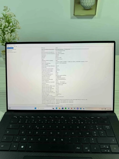Dell Précision 5560 i7-11850H  4 K tactile