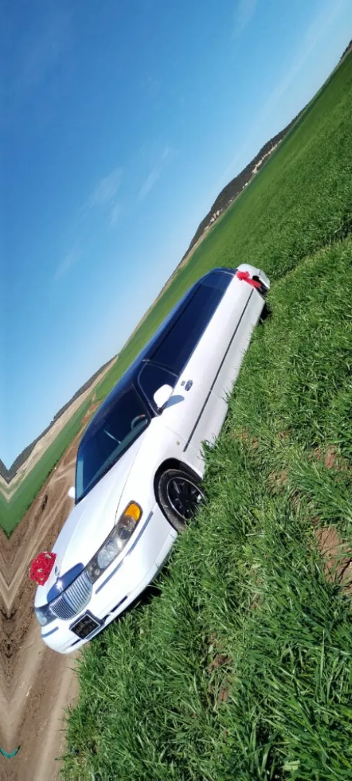 Ford limozine 2003 line colne