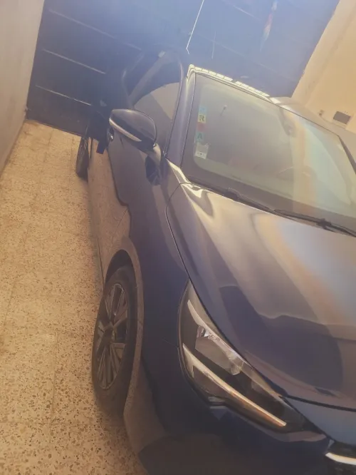 Peugeot 208 2021 208