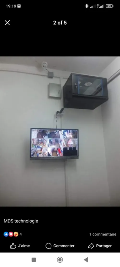 Installation des caméras de surveillance