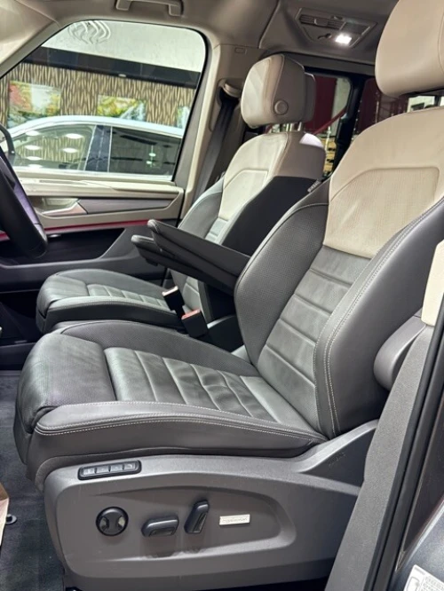 Volkswagen Multivan 2025 