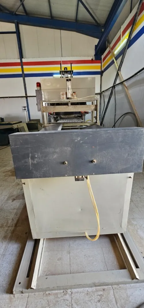 Machine Thermoformage